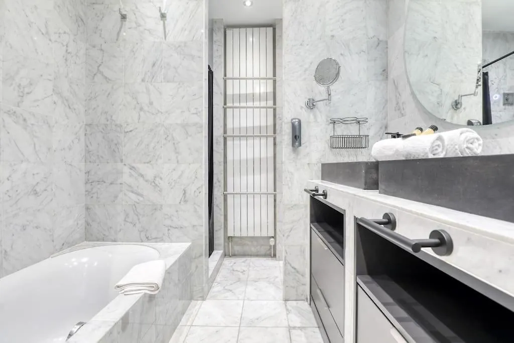 Magnifique Loft 130M2 Louvre, Palais Royal Apartment Paris