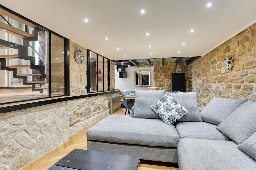 Magnifique Loft 130M2 Louvre, Palais Royal Apartment Paris France