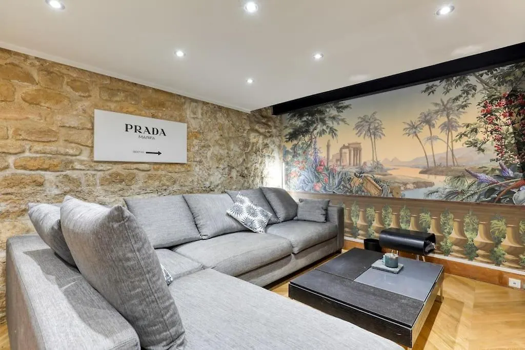Magnifique Loft 130M2 Louvre, Palais Royal Apartment Paris France
