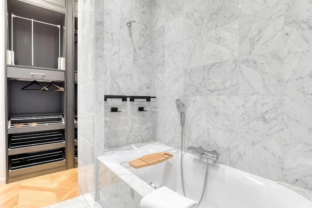 Magnifique Loft 130M2 Louvre, Palais Royal Apartment Paris